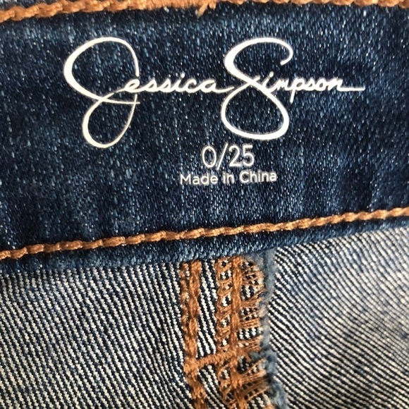Jessica Simpson Charmer Denim Short Dark Wash Stretch Size 0/25 Summer Casual - Picture 4 of 4